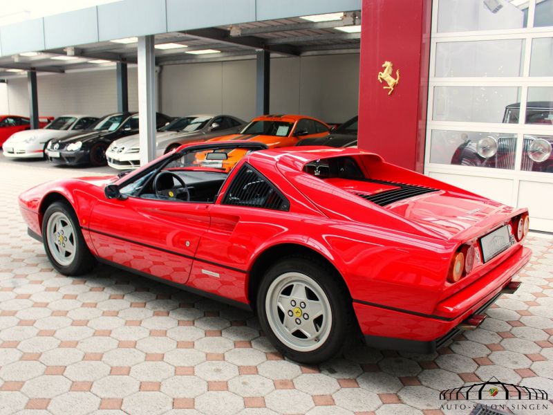 Ferrari 328 GTS