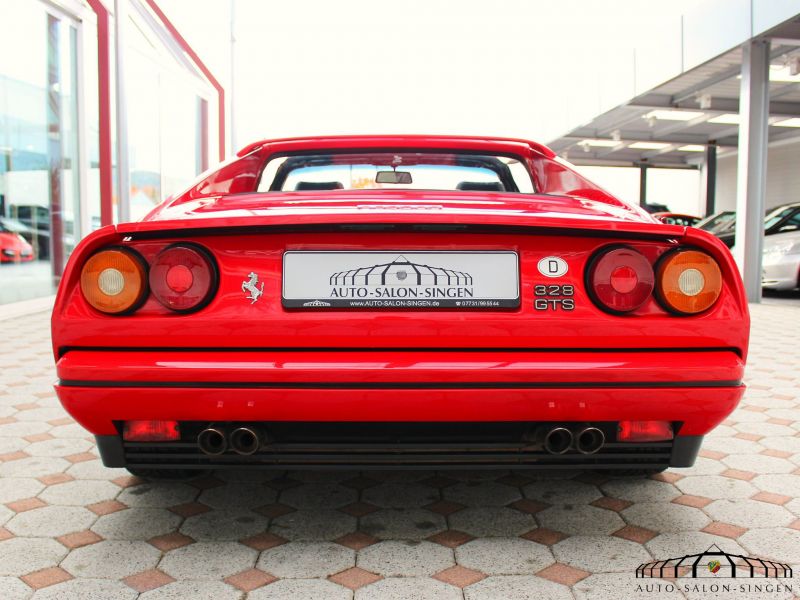 Ferrari 328 GTS