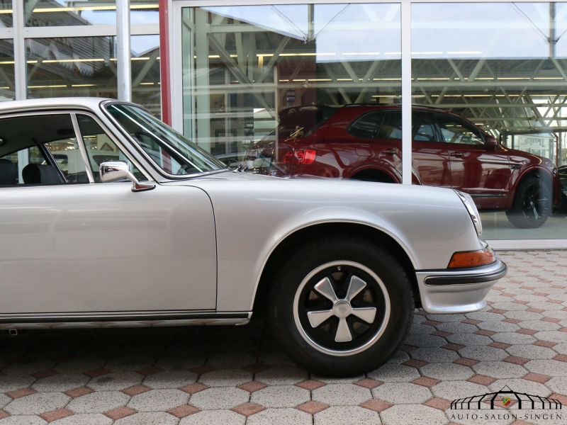 Porsche 911 S 2.4