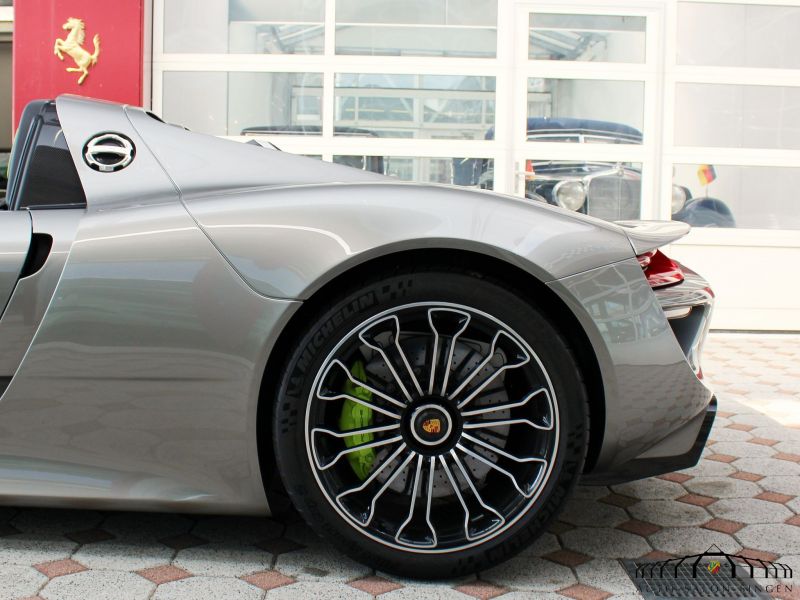 Porsche 918 Spyder