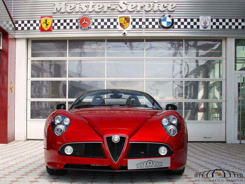 Alfa Romeo 8C Spider