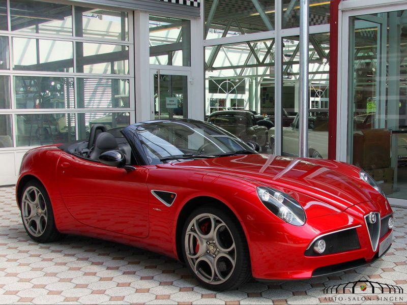 Alfa Romeo 8C Spider