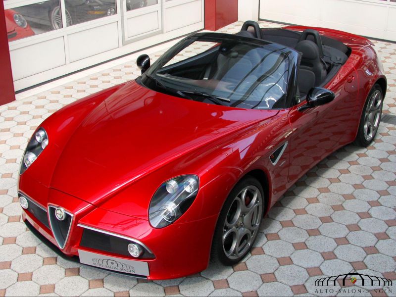 Alfa Romeo 8C Spider