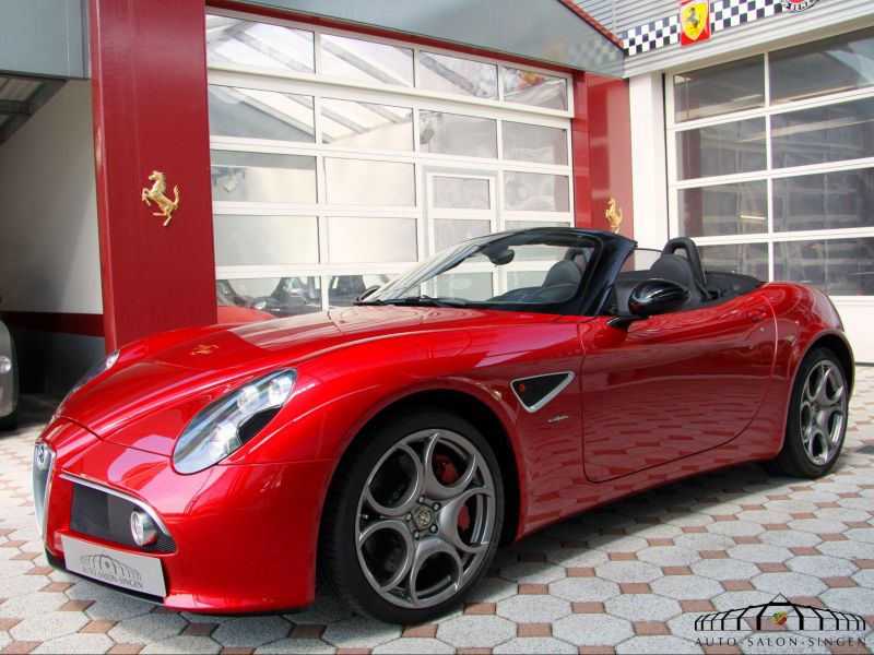 Alfa Romeo 8C Spider