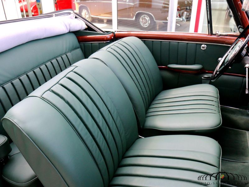 Mercedes-Benz 220 S Ponton Cabrio A/C