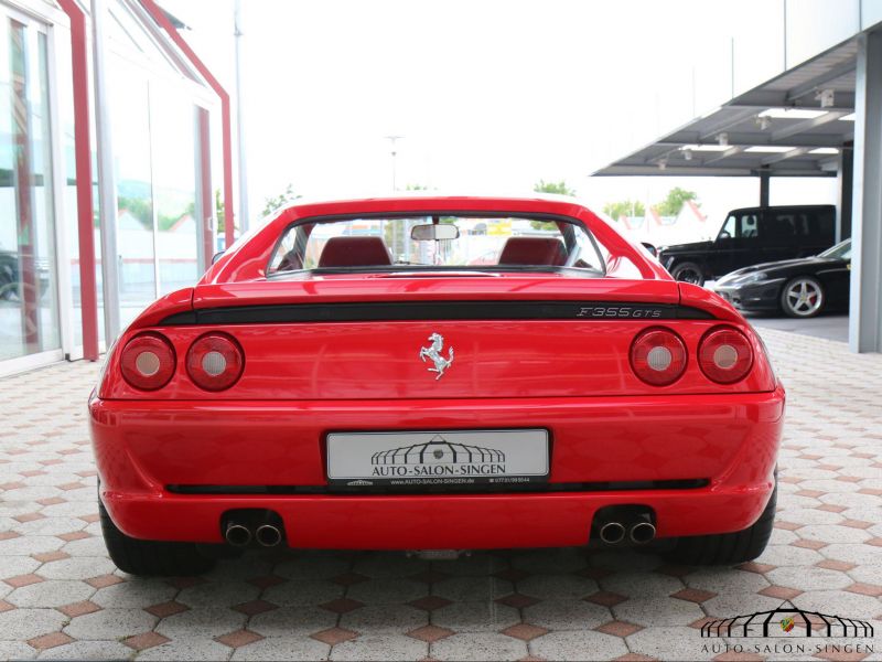 Ferrari F355 GTS