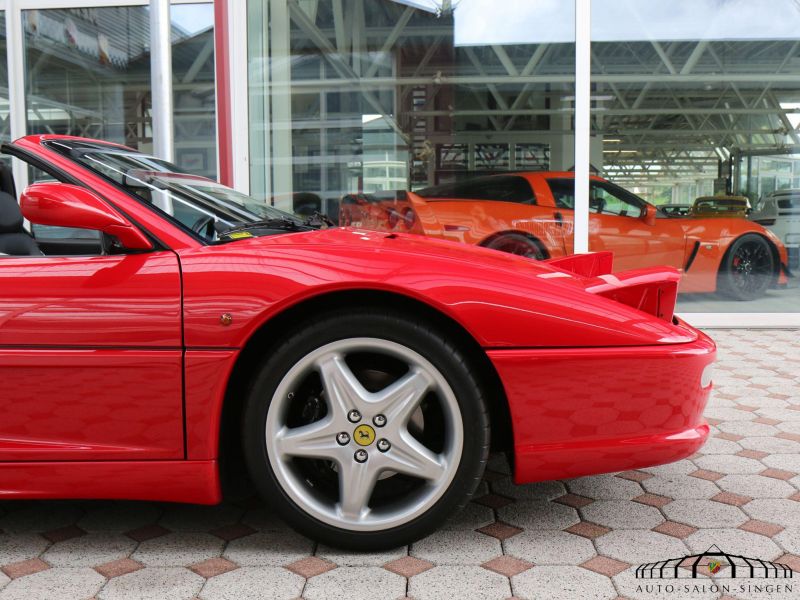 Ferrari F355 GTS