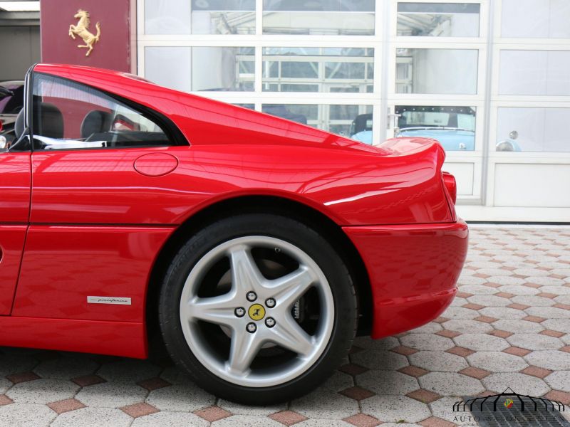 Ferrari F355 GTS