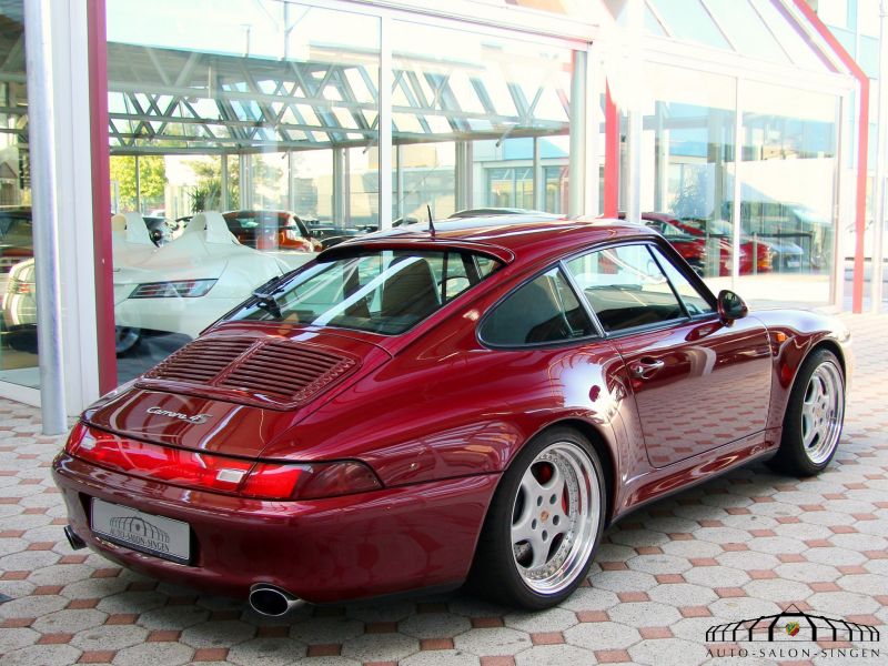 Porsche 993 Carrera 4S