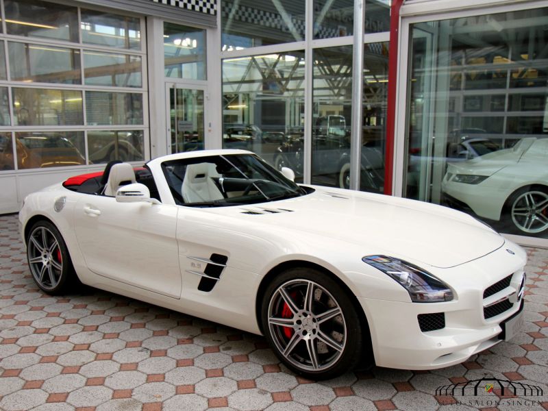 Mercedes-Benz SLS AMG Roadster