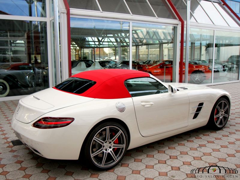 Mercedes-Benz SLS AMG Roadster