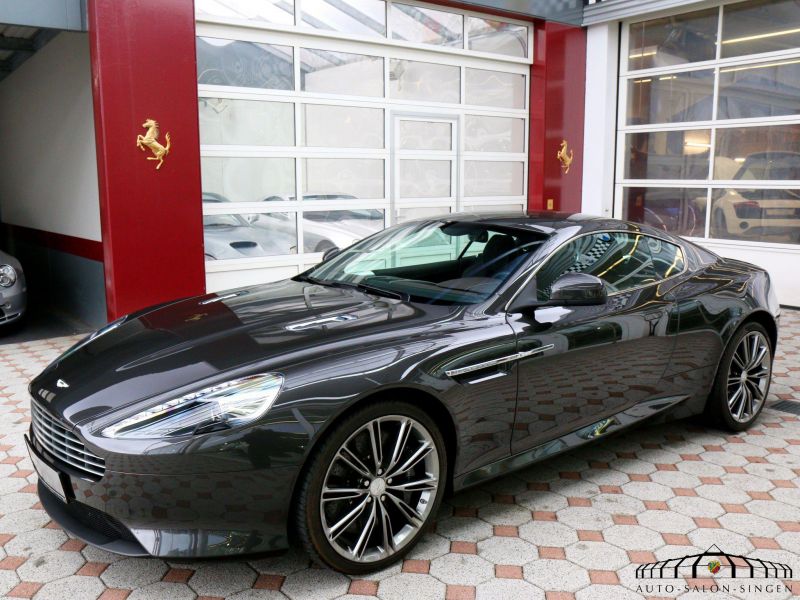 Aston Martin Virage Coupe V12