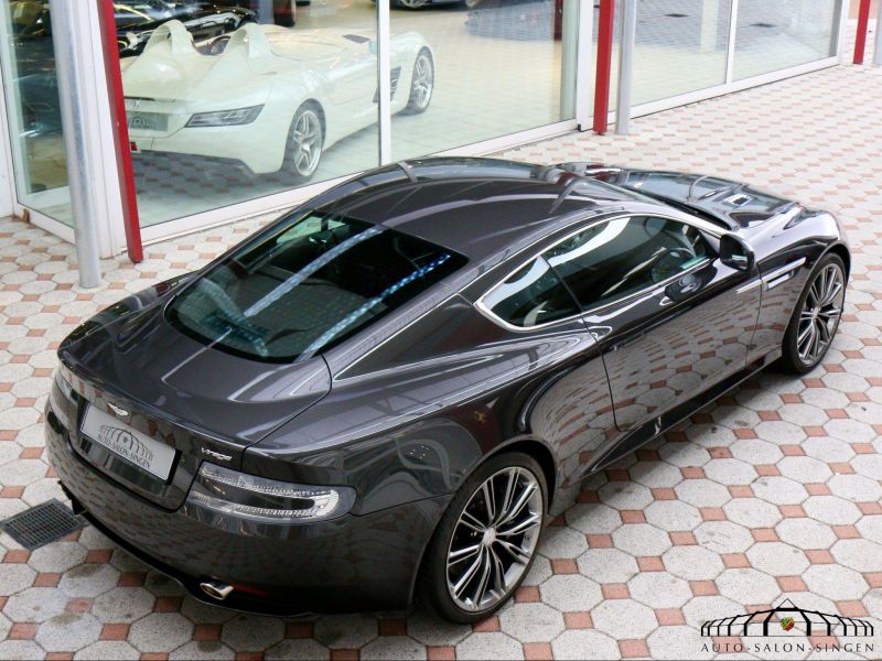 Aston Martin Virage Coupe V12