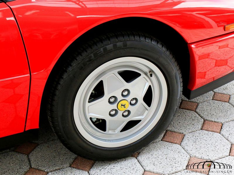 Ferrari Mondial T