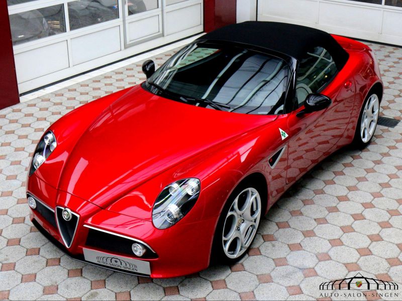 Alfa Romeo 8C Spider