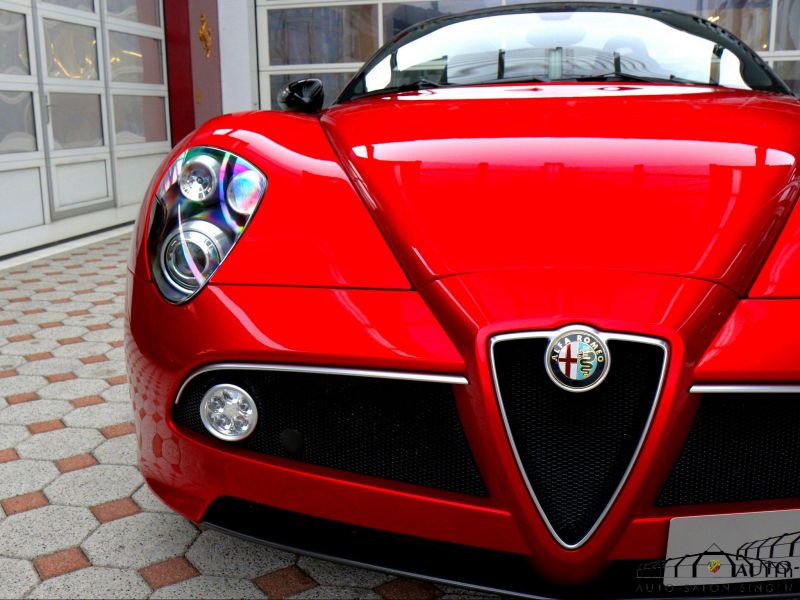 Alfa Romeo 8C Spider