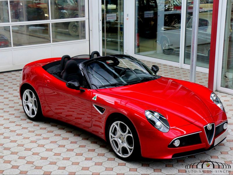 Alfa Romeo 8C Spider