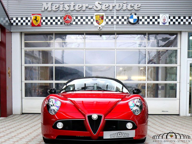 Alfa Romeo 8C Spider