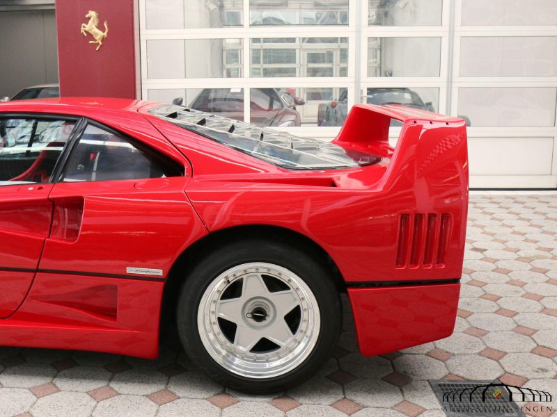 Ferrari F40