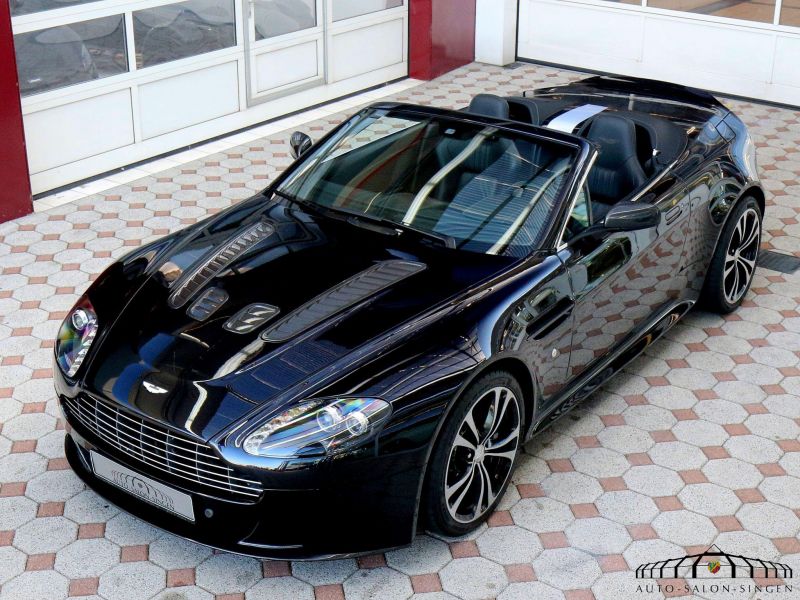 Aston Martin V12 Vantage Roadster  