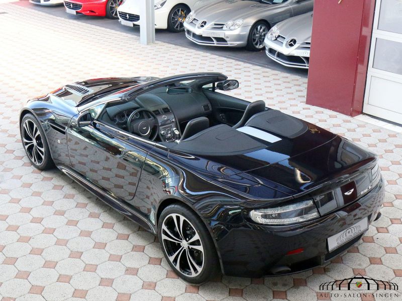 Aston Martin V12 Vantage Roadster  