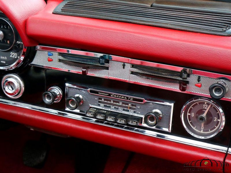 Mercedes-Benz 230 SL Pagode  