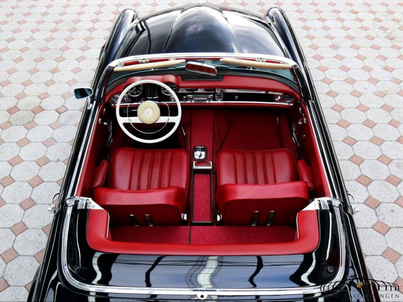 Mercedes-Benz 230 SL Pagode  