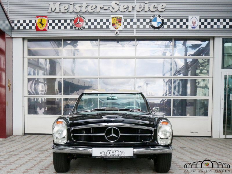 Mercedes-Benz 230 SL Pagode  