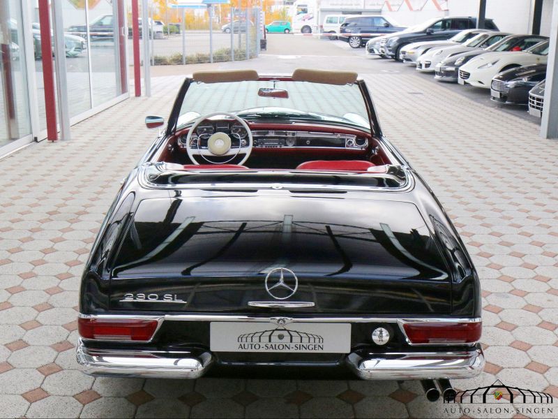 Mercedes-Benz 230 SL Pagode  