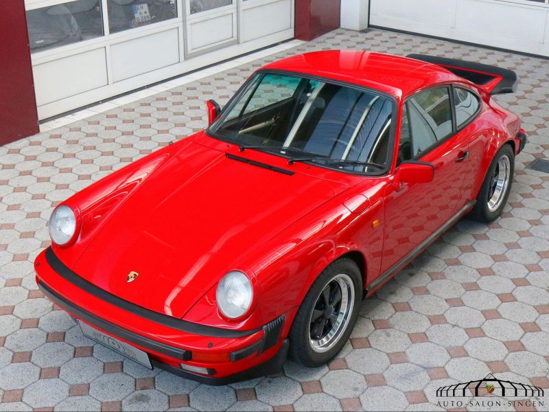 Porsche 911 Carrera 3.2