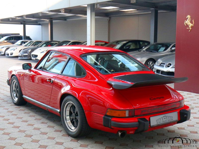 Porsche 911 Carrera 3.2