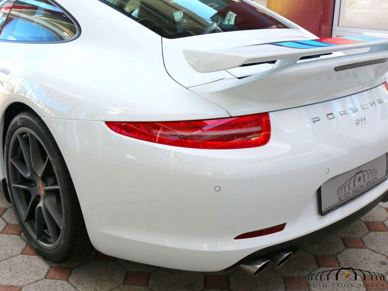 Porsche 991 Carrera S Martini Racing Edition