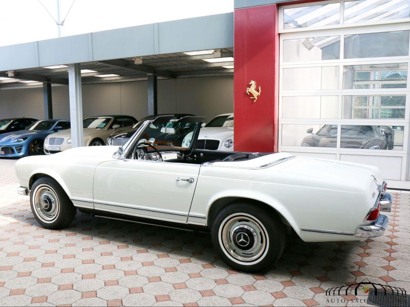 Mercedes-Benz 230 SL Pagode  