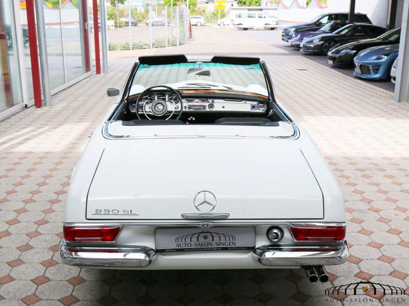 Mercedes-Benz 230 SL Pagode  