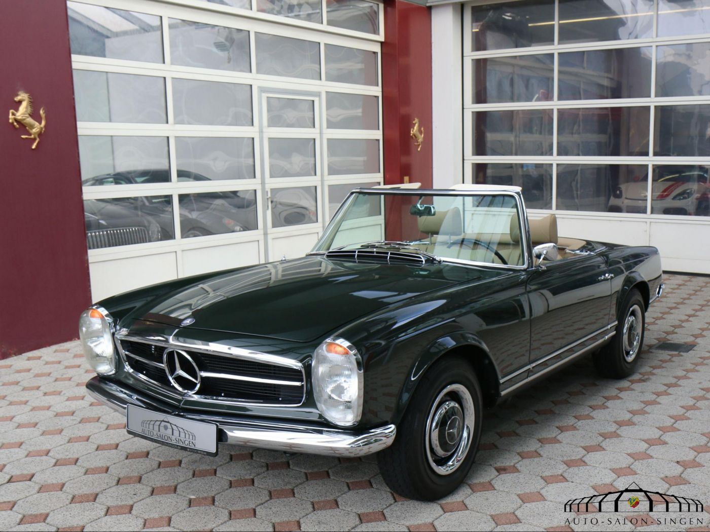 Mercedes 230