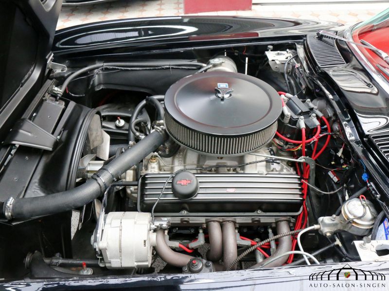 Corvette C2 Sting Ray Cabrio