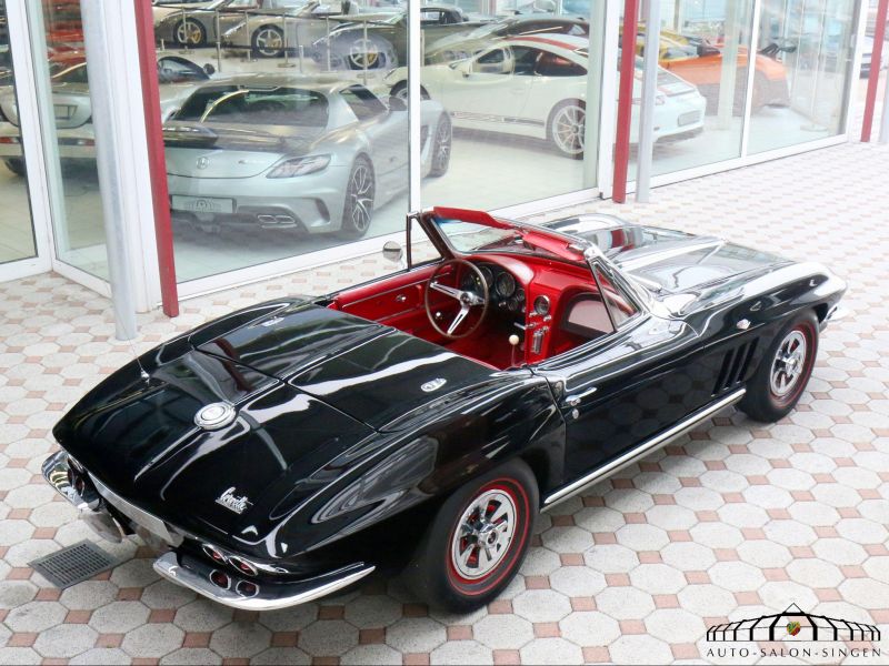 Corvette C2 Sting Ray Cabrio