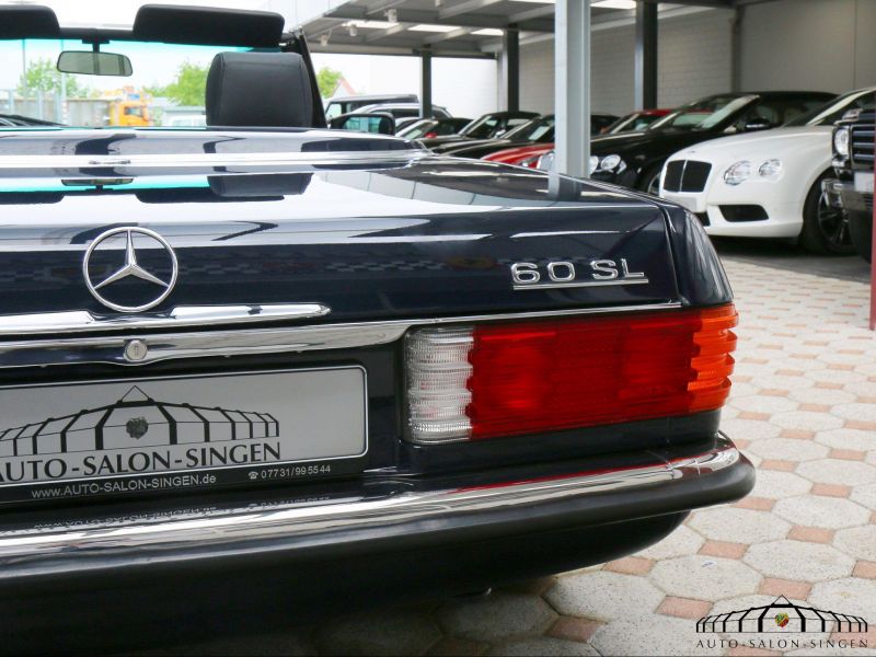 Mercedes-Benz 560 SL 6.0 AMG