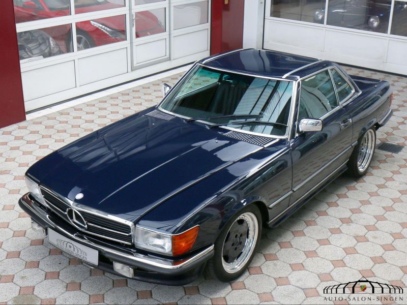 Mercedes-Benz 560 SL 6.0 AMG