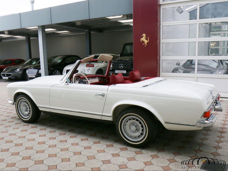 Mercedes-Benz 280 SL Pagode 