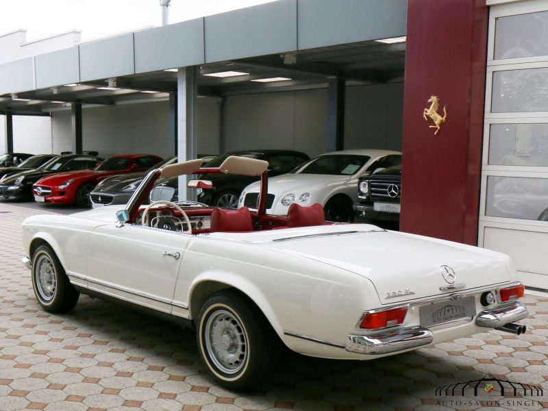 Mercedes-Benz 280 SL Pagode 