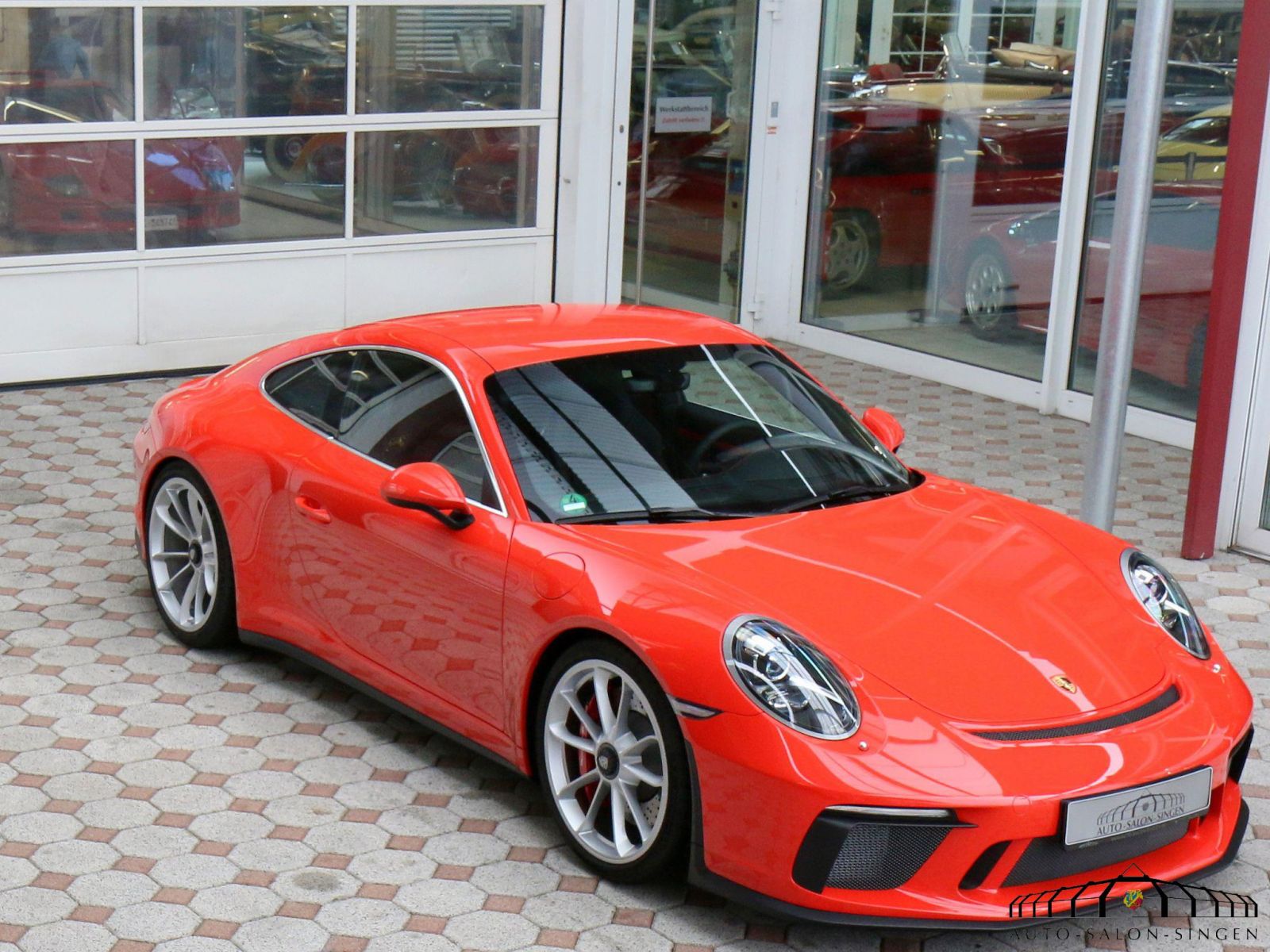 Porsche - Auto Salon Singen