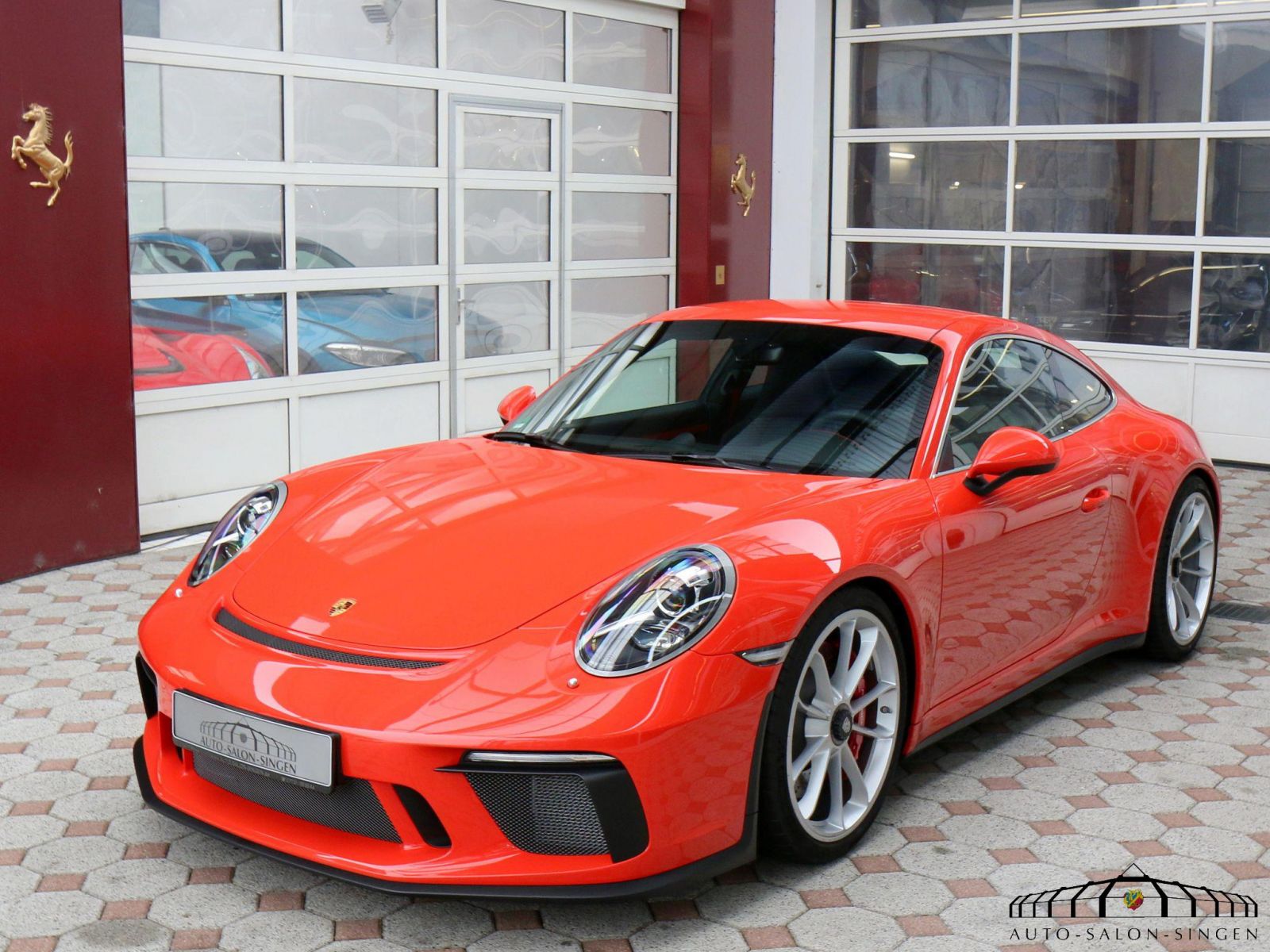 Porsche - Auto Salon Singen