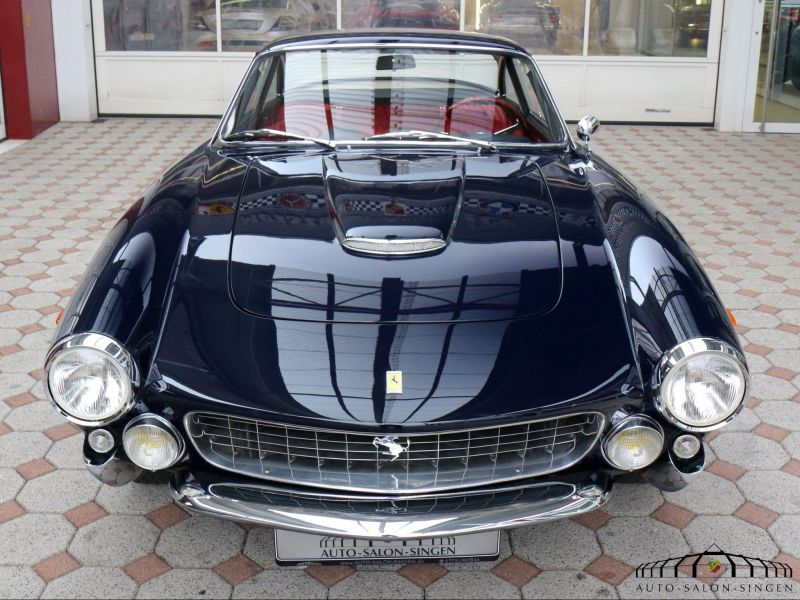 Ferrari 250 GT Lusso