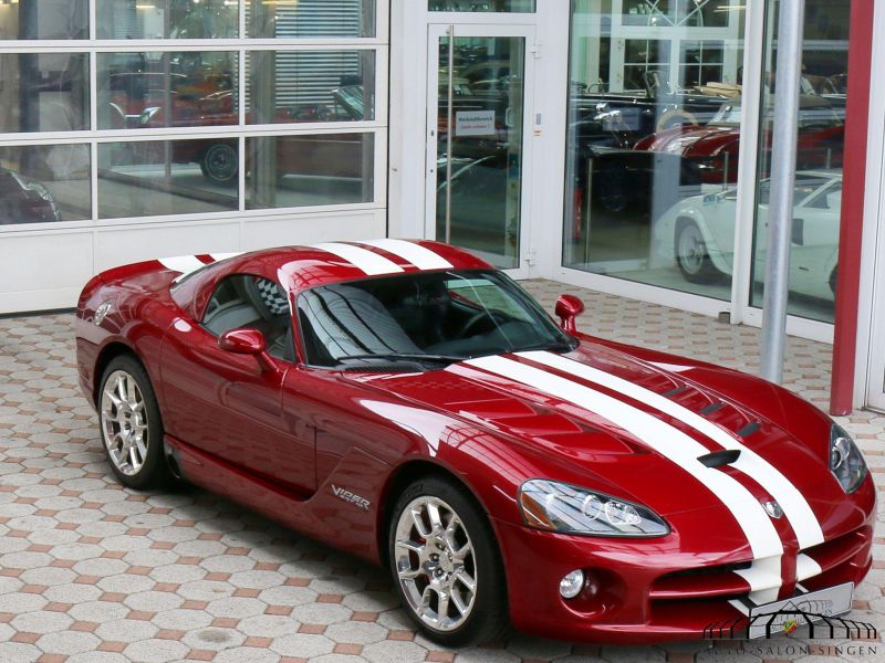 Dodge Viper SRT10