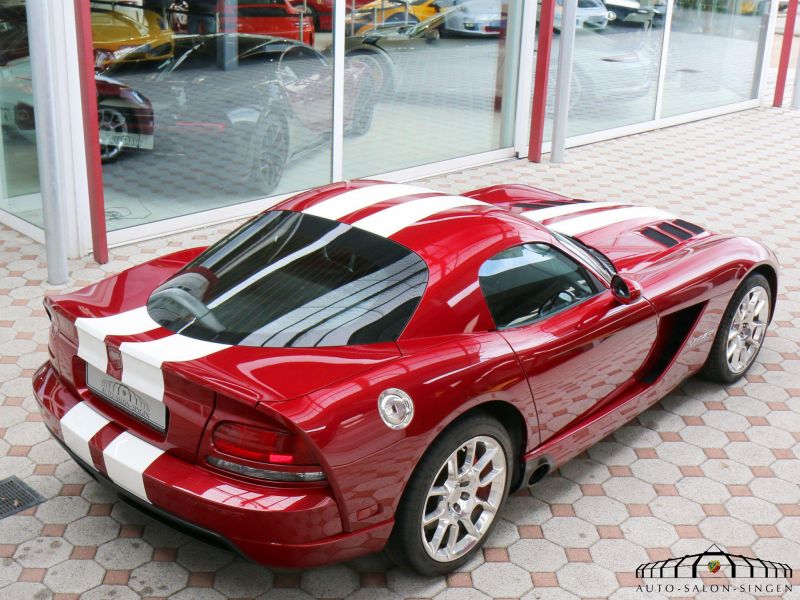 Dodge Viper SRT10