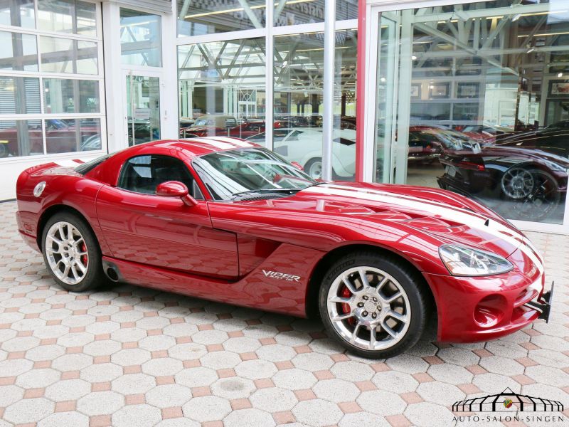 Dodge Viper SRT10