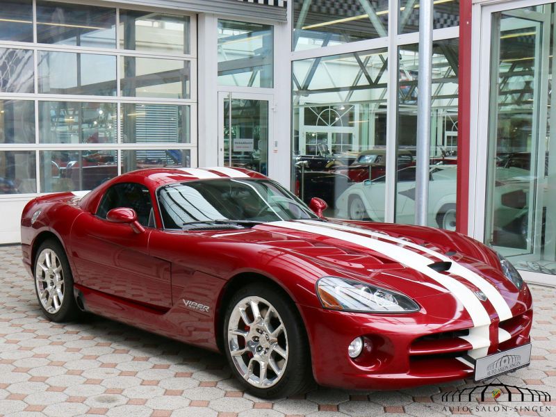 Dodge Viper SRT10