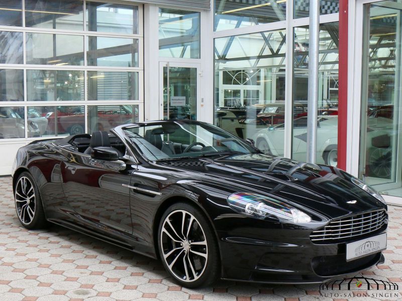 Aston Martin DBS Volante 