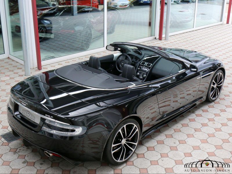 Aston Martin DBS Volante 